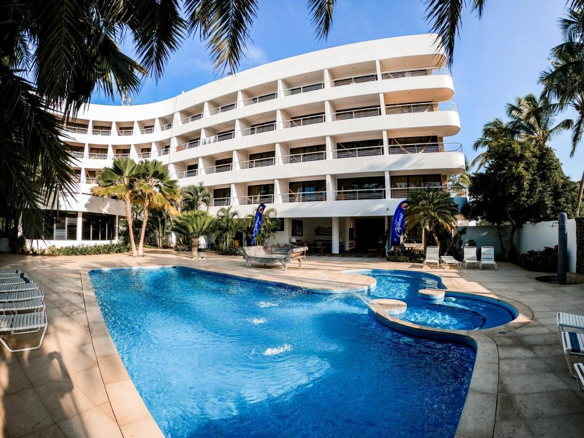 Hotel California Playa El Yaque Extérieur photo