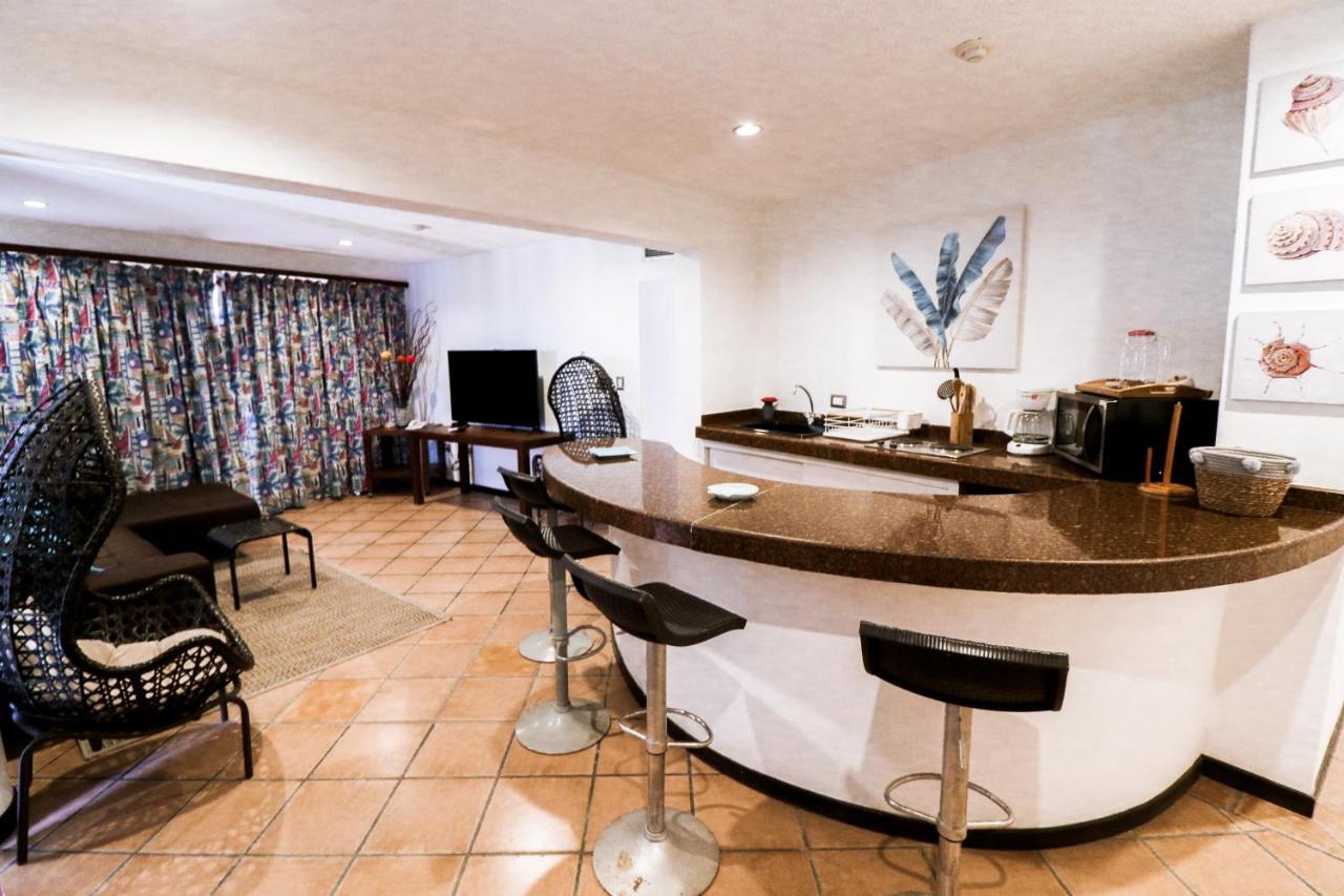 Hotel California Playa El Yaque Extérieur photo