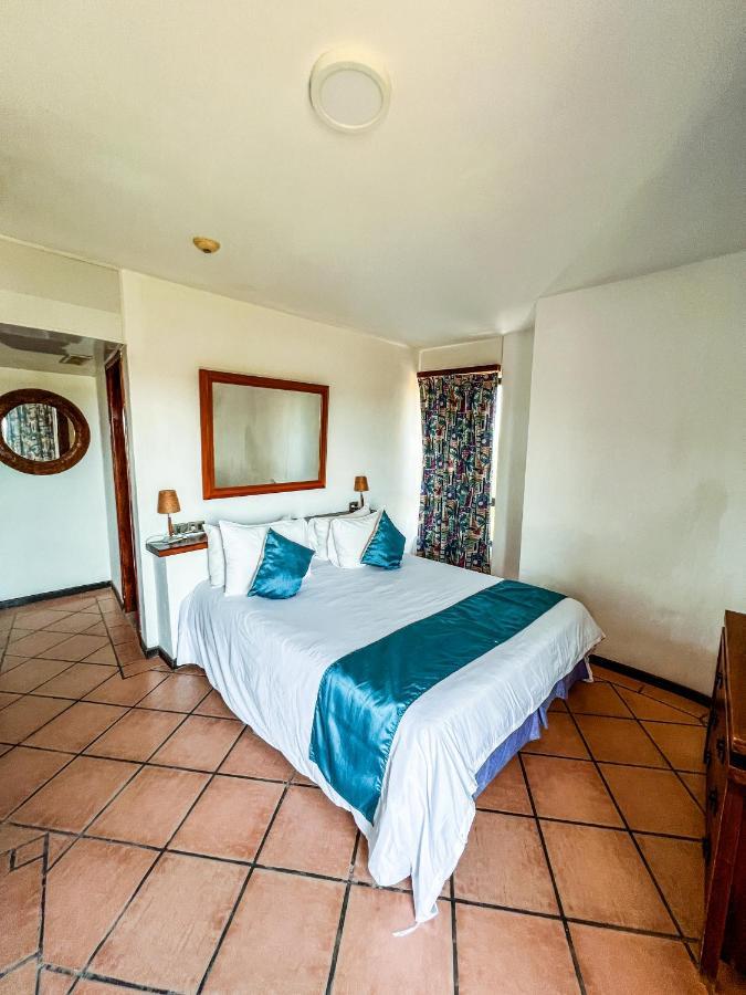 Hotel California Playa El Yaque Extérieur photo